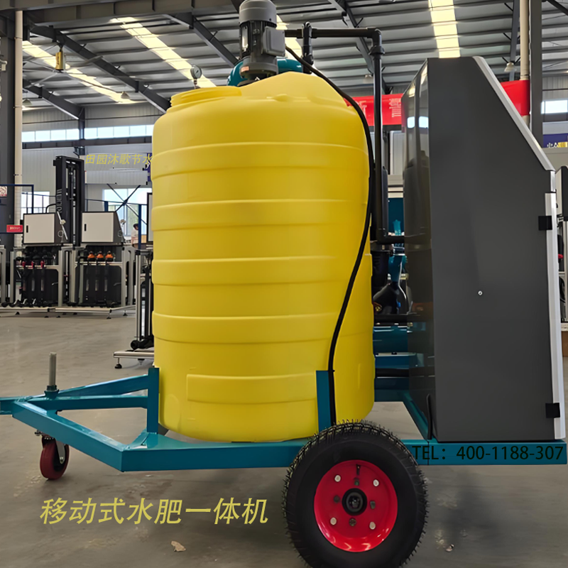 三轮牵引水肥一体机泵车.png 三轮牵引水肥一体机泵车.png